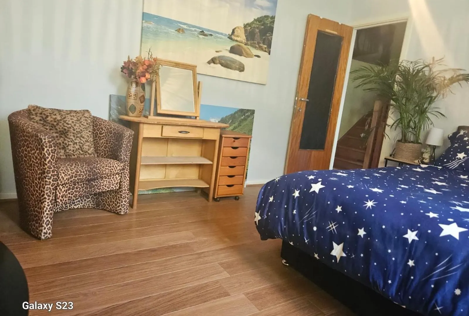 Serenity Big Room Strombeek-Bever 0*,